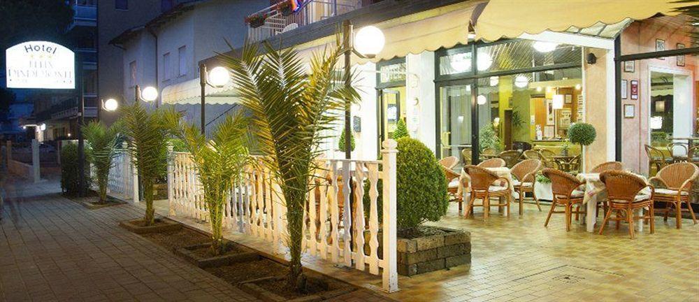 Hotel Felix Pindemonte Lido di Jesolo Buitenkant foto